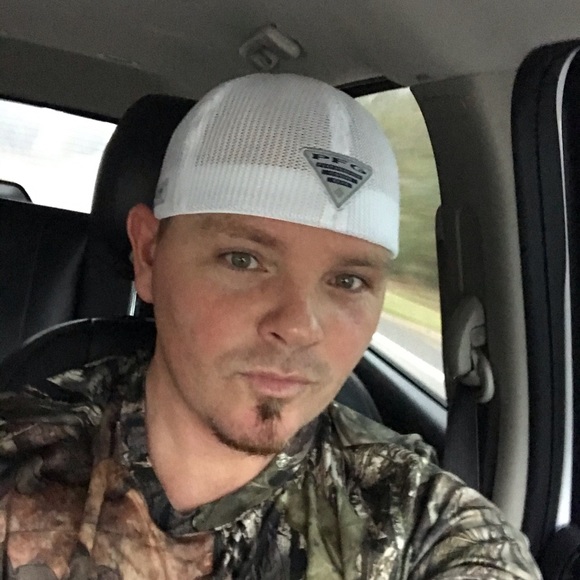 Meet your Posher, Tommy - Picture 6 of 8